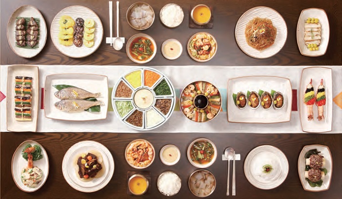 <i>Hanjeongsik</i> (Korean Set Menu). This traditional Korean set meal typically consisted of rice and soup and an assortment of side dishes. The meal is often divided into subgroups according to the number of side dishes, i.e. 3, 5, 7, 9 and 12.