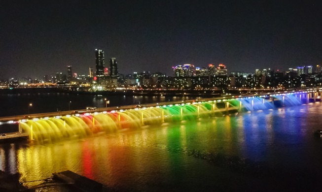 Seoul nối lại chương trình du lịch khám phá lịch sử, ngắm cảnh đêm lung linh của sông Hàn