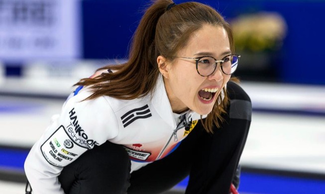 Đội tuyển nữ Hàn Quốc xuất sắc giành huy chương bạc tại Giải vô địch Curling nữ thế giới năm 2022