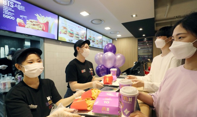 [Hàn Quốc hôm nay] McDonald’s ra mắt Phần ăn BTS