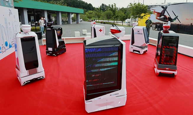 [Hàn Quốc hôm nay] Màn trình diễn của robot AI tự lái