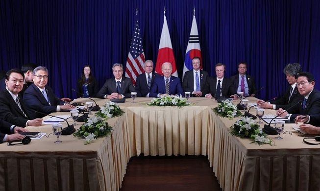 Tổng thống Hàn Quốc dự Hội nghị thượng đỉnh G7 tại Nhật Bản