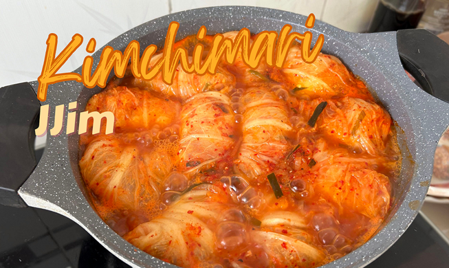 [Hôm nay ăn gì?] Bài 14. Kimchi Mari Jjim - Món Kimchi cuộn hầm ấm áp ngày đầu Xuân