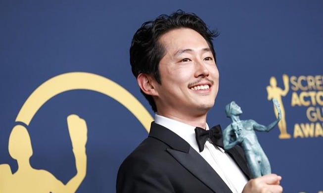 Nam chính gốc Hàn của phim “Beef” thắng lớn tại lễ trao giải SAG Awards 2024