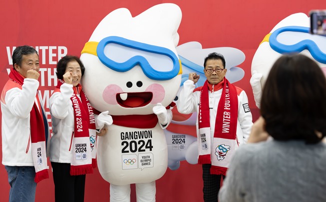 Shine Crew: Đoàn tình nguyện Thế vận hội Trẻ Mùa đông Gangwon 2024