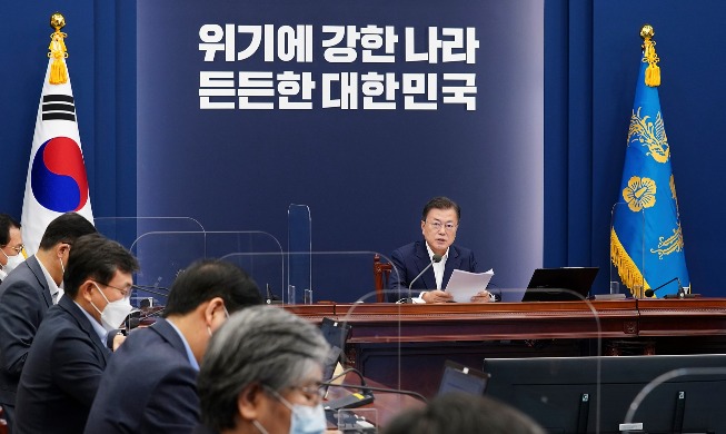 Tổng thống Moon Jae-in: 13 triệu người Hàn Quốc sẽ tiêm vắc xin Covid-19 vào nửa đầu năm nay