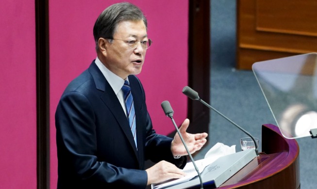 Tổng thống Moon Jae-in: Hàn Quốc là quốc gia mạnh mẽ chống lại các cuộc khủng hoảng