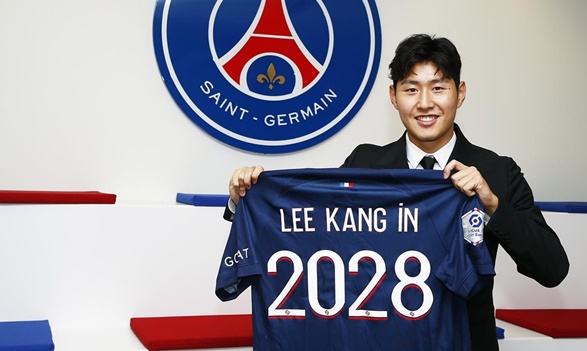 Cầu thủ Lee Kang-in đầu quân cho CLB PSG của Pháp