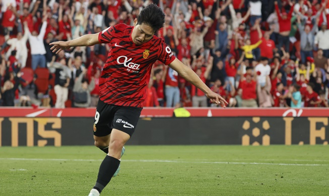 Lee Kang-in trở thành cầu thủ Hàn Quốc đầu tiên ghi 2 bàn thắng trong một trận đấu tại La Liga