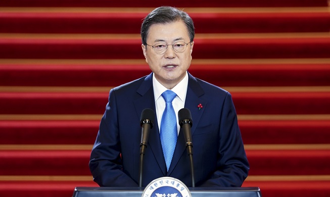 Tổng thống Moon Jae-in cam kết đưa Hàn Quốc trở thành một quốc gia hàng đầu thế giới