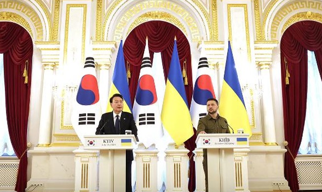 Chuyến thăm chớp nhoáng Ukraine của Tổng thống Hàn Quốc