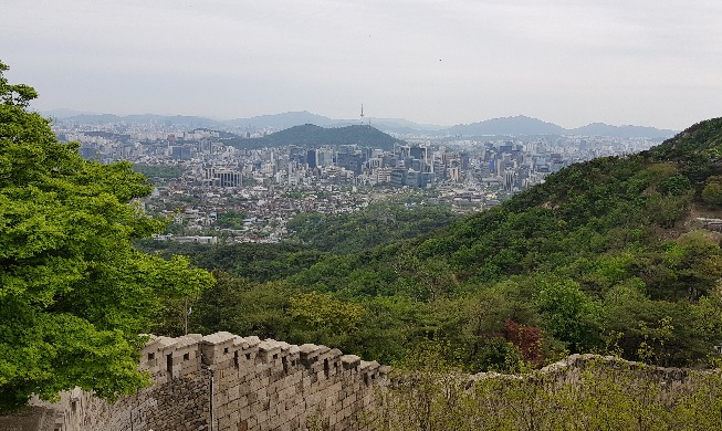 [Walk, Run, Ride Seoul] Bài 1: Đi bộ dọc theo Hanyangdoseong