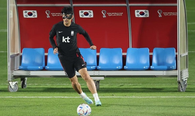 Ngôi sao bóng đá Son Heung-min lọt vào danh sách Top 50 cầu thủ xuất sắt nhất tại FIFA World Cup 2022