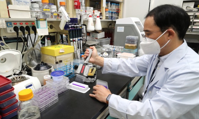 Hàn Quốc bắt đầu sản xuất hàng loạt thuốc kháng thể điều trị Covid-19 từ tháng 9