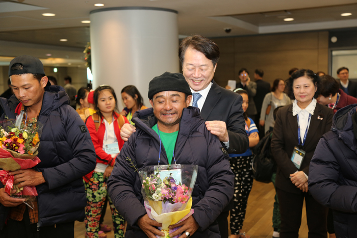 20151230_Resettled%20refugees_03.jpg