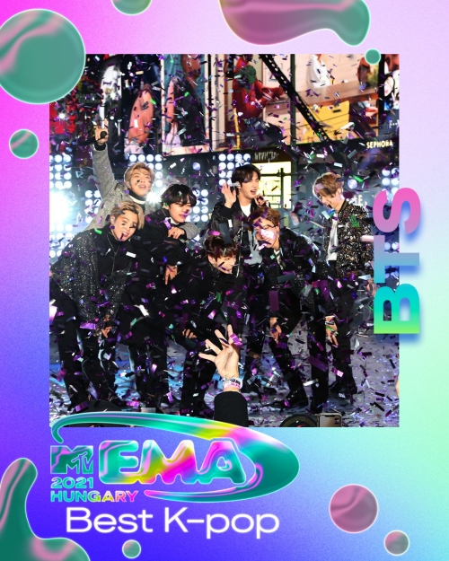 Nhóm nhạc thần tượng K-pop BTS đã giành 4 giải thưởng tại Lễ trao giải MTV EMAs 2021 diễn ra ở Budapest, Hungary vào ngày 14/11 (giờ địa phương). (Ảnh: Chụp màn hình từ tài khoản Twitter chính thức của MTV EMAs 2021)