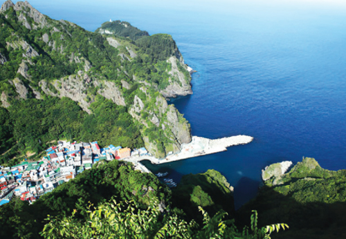 Dodong Port of Ulleungdo A volcanic island in the East Sea