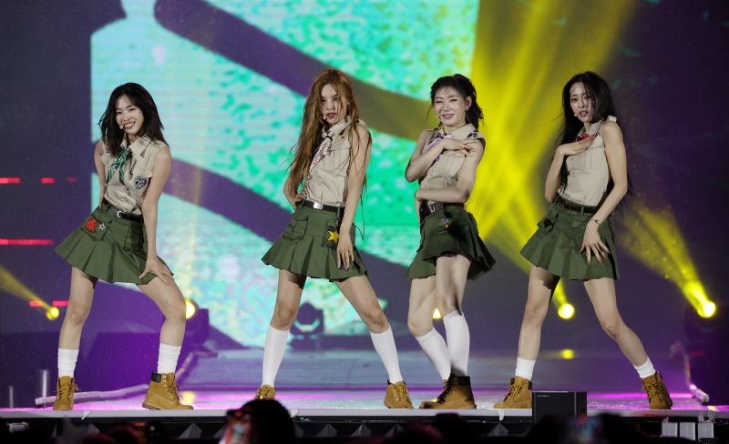 Nữ nhóm nhạc K-pop ITZY đã có màn trình diễn tại buổi hòa nhạc K-pop Super Live thuộc khuôn khổ Trại Họp bạn Hướng đạo thế giới 2023 diễn ra ở Sân vận động Seoul World Cup, quận Mapo-gu, thành phố Seoul vào ngày 11/8/2023. (Ảnh: Korea.net)  