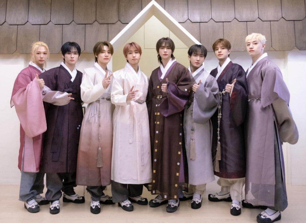 Nhóm nhạc K-pop Stray Kids đã giữ vị trí thứ 2 trên 