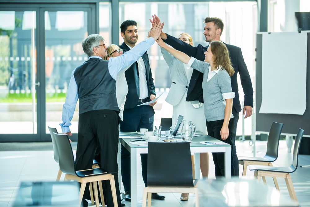 Bộ Doanh nghiệp vừa v&agrave; nhỏ&nbsp;v&agrave; Khởi nghiệp H&agrave;n Quốc&nbsp;cho biết sẽ tuyển chọn c&aacute;c doanh nghiệp nước ngo&agrave;i tham gia &ldquo;Chương tr&igrave;nh hỗ trợ thương mại h&oacute;a khởi nghiệp to&agrave;n cầu 2026&rdquo; từ ng&agrave;y 18/3 đến ng&agrave;y 10/4. Ảnh:&nbsp;iClickArt (Ảnh tr&ecirc;n được bảo vệ theo luật bản quyền, cấm sao ch&eacute;p v&agrave; t&aacute;i ph&acirc;n phối tr&aacute;i ph&eacute;p) 