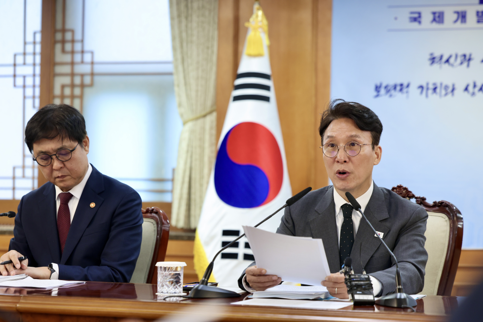 Thủ tướng Kim Min-seok phát biểu tại Hội nghị lần thứ 57 của Ủy ban Hợp tác Phát triển Quốc tế diễn ra ngày 11/5 tại Tòa nhà Chính phủ ở Jongno-gu, Seoul. (Văn phòng Thủ tướng Văn phòng Điều phối Chính phủ)