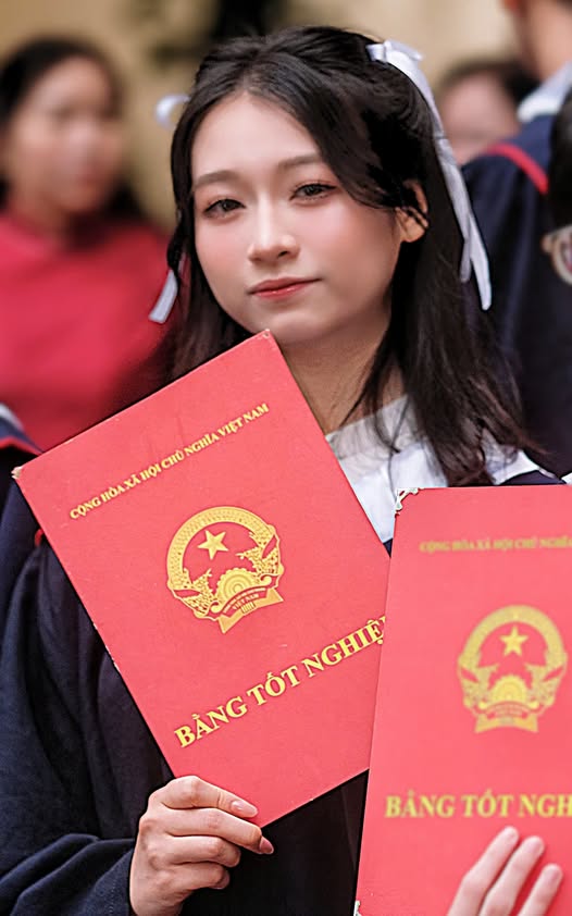 Ho&agrave;ng Hương Giang tại lễ tốt nghiệp. (Ảnh: Ho&agrave;ng Hương Giang)