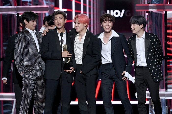 BTS, nhóm nhạc có 7 thành viên Hàn Quốc đã viết một trang mới cho lịch sử Kpop nhờ có việc giành 2 giải thưởng tại Lễ trao giải Billboard Music Awards 2019 diễn ra ở Mỹ. (Ảnh: Trang web Billboard)
