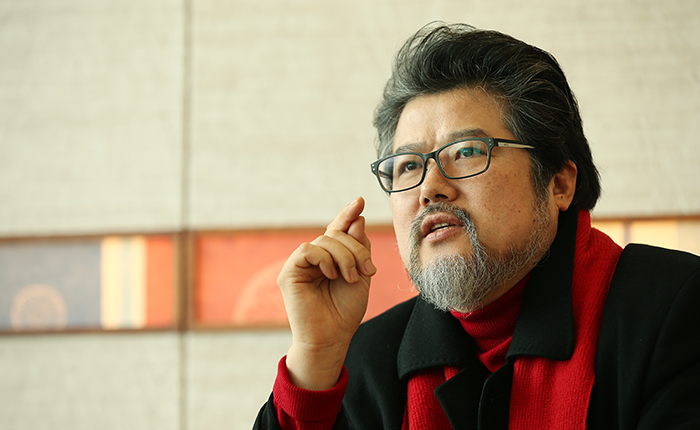 바리톤 김승철 교수가 25세의 늦은 나이에 음악입문, 이탈리아 유학 생활 등 오늘날에 이르기까지 인생역정을 말하고 있다. 