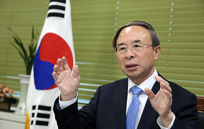 심민 임실군수는 고향의 작은 것 하나도 허투루 여기지 않고 계승하려는 임실 사람들의 정신이 있어 ‘필봉농악’과 같은 임실의 대표 자원들이 보존돼 왔다고 강조한다. 