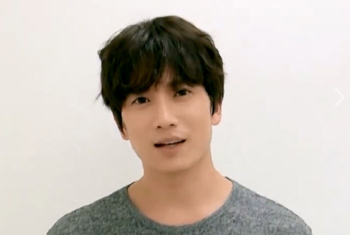 JiSung_DramaFever_Award_02.jpg