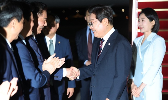 Tổng thống Lee Jae-myung trở về nước sau lịch trình tại Hội nghị thượng đỉnh G7