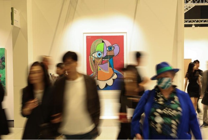 Frieze Seoul đông kín khách tham quan