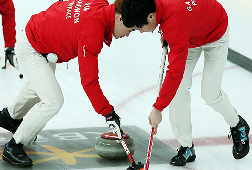  Đội tuyển Curling trên đường tới Opympic 