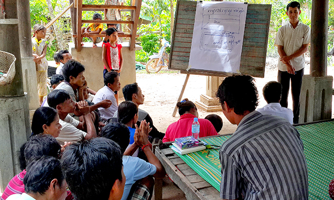 Chăn nuôi gia cầm ở Campuchia thay đổi nhờ phong trào Saemaeul