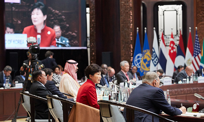 Tổng thống Park Geun Hye, nhấn mạnh tự do thương mại và kinh tế sáng tạo tại hội nghị thượng đỉnh G20