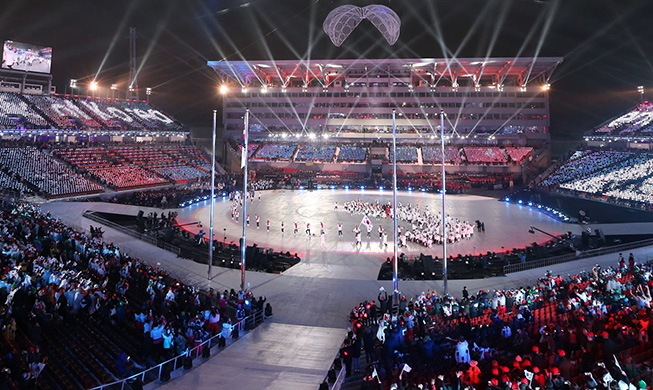 Lễ hội của ‘nhiệt huyết’ và ‘chung sống’: Paralympic Mùa đông PyeongChang đã chính thức khai mạc