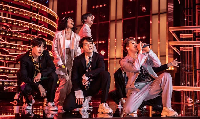 BTS đã giành 2 giải thưởng trong Billboard Music Awards 2019