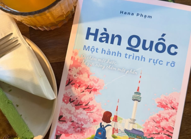 Cú chạm rực rỡ đến xứ sở Kim Chi trong cuốn sách đầu tay của Hana Phạm