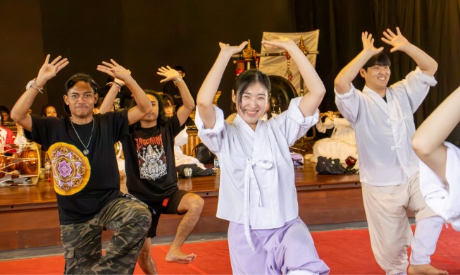 Bộ Văn hóa cử 700 thanh niên đến 36 quốc gia để quảng bá K-culture