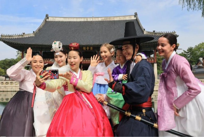 Diện hanbok, lưu lại ảnh đẹp