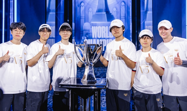 T1 lên ngôi vô địch tại CKTG LMHT 2024, Faker nhận danh hiệu MVP cho trận chung kết