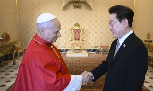 Tổng thống Lee Jae Myung: “Đức Giáo hoàng cân nhắc việc thăm Triều Tiên trong chuyến thăm Hàn Quốc vào năm tới”