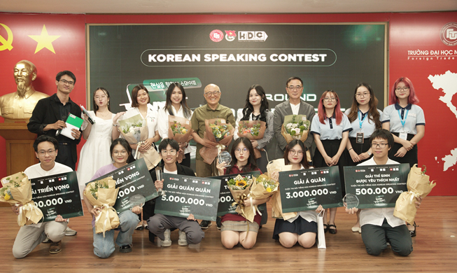 Gặp gỡ sinh viên đạt Quán quân cuộc thi “Korean Speaking Contest: Swipe for reality”