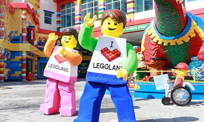 Mở cửa công viên Legoland thứ 10 thế giới tại thành phố Chuncheon vào Ngày Thiếu Nhi Hàn Quốc (5/5)