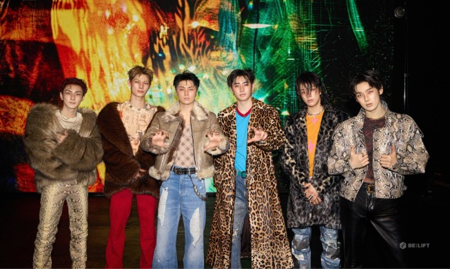 Các ca sĩ K-pop giữ ngôi đầu bảng ‘Billboard 200’ trong 3 tuần liên tiếp