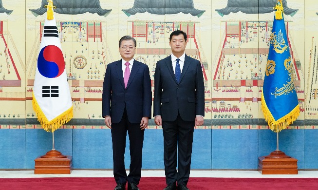 Tổng thống Moon Jae-in đánh giá cao chiến dịch sơ tán tại Kabul trong cuộc điện đàm với Đại sứ Hàn Quốc tại Afghanistan