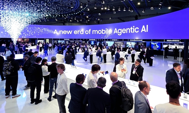 Nhờ xuất khẩu bán dẫn tăng mạnh, cán cân vãng lai tháng 1 thặng dư 13,26 tỷ USD