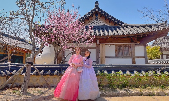 Trải nghiệm mặc Hanbok ở cố đô Gyeongju