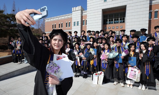 Năm 2025, lao động nước ngoài tại Hàn Quốc vượt mốc 1,1 triệu người