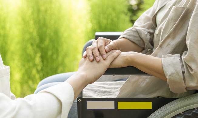 'Đón tuổi già tại nhà thay vì bệnh viện' - Áp dụng mô hình chăm sóc tích hợp 